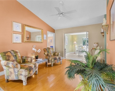 8549 S Lake Circle - Photo Thumbnail 7