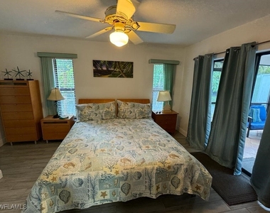10301 Tarrah Lane - Photo Thumbnail 9