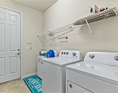 4732 Imperial Eagle Drive - Photo Thumbnail 19