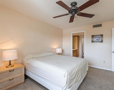 5535 Rattlesnake Hammock Road - Photo Thumbnail 9