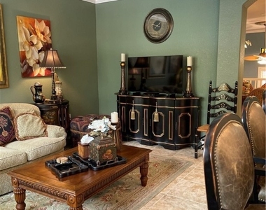 9081 Albion Lane S - Photo Thumbnail 18