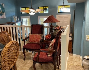 9081 Albion Lane S - Photo Thumbnail 14