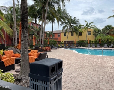 9081 Albion Lane S - Photo Thumbnail 2