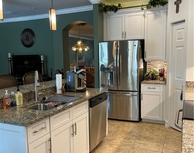9081 Albion Lane S - Photo Thumbnail 13