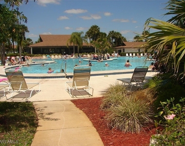 4210 Looking Glass Lane - Photo Thumbnail 2