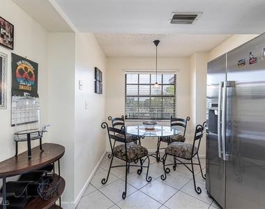 5535 Rattlesnake Hammock Road - Photo Thumbnail 18