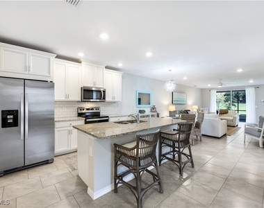 14551 Edgewater Circle - Photo Thumbnail 11