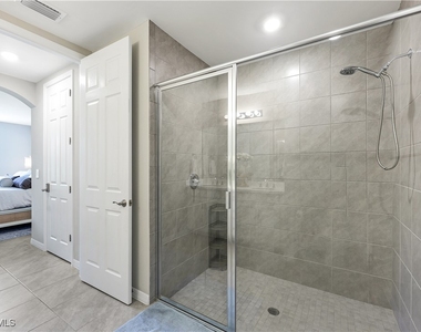 14551 Edgewater Circle - Photo Thumbnail 15