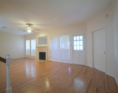 16326 Brush Meadows Court - Photo Thumbnail 5