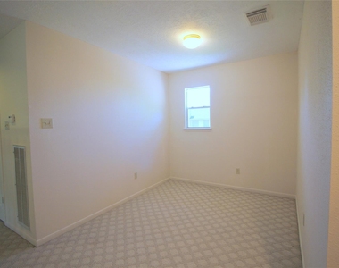 16326 Brush Meadows Court - Photo Thumbnail 25