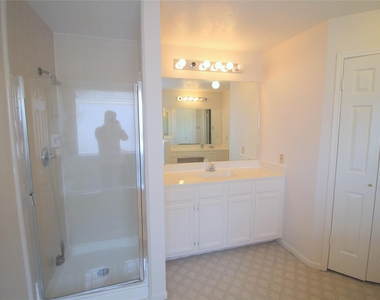 16326 Brush Meadows Court - Photo Thumbnail 22