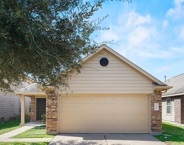 5719 S Brenwood Drive - Photo Thumbnail 1