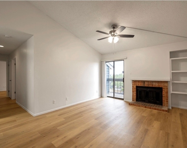 2170 Thousand Oaks Drive - Photo Thumbnail 23