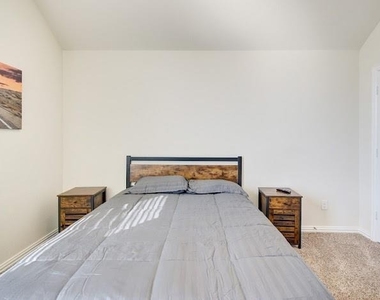 1646 Ryon Falls Drive - Photo Thumbnail 24