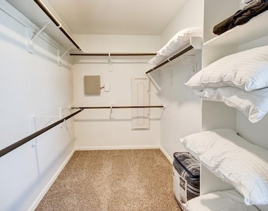 1646 Ryon Falls Drive - Photo Thumbnail 37