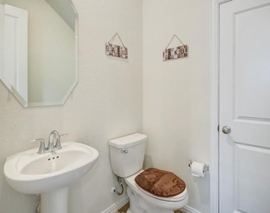 1646 Ryon Falls Drive - Photo Thumbnail 13