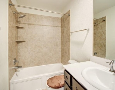 1646 Ryon Falls Drive - Photo Thumbnail 29