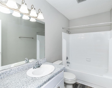 18001 Cypress Trace Road - Photo Thumbnail 11