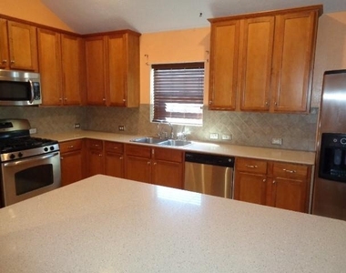 30002 Saw Oaks Drive - Photo Thumbnail 12