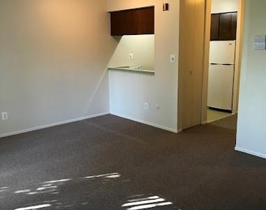 8400 Engleman Street - Photo Thumbnail 7