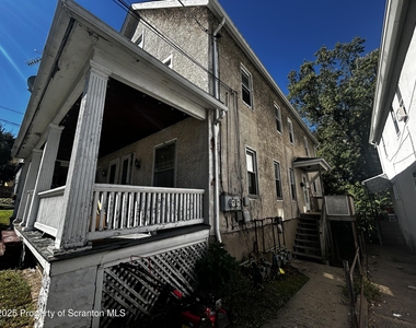1115 Monroe Avenue - Photo Thumbnail 1