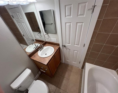 7350 Black Walnut Way - Photo Thumbnail 37