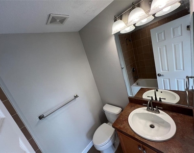 7350 Black Walnut Way - Photo Thumbnail 32