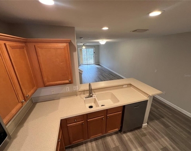 7350 Black Walnut Way - Photo Thumbnail 3