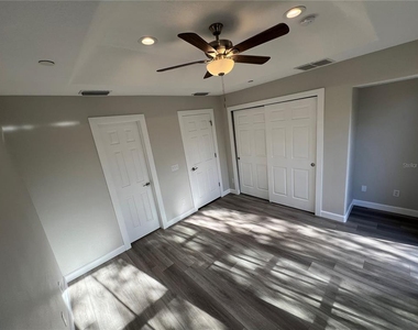 7350 Black Walnut Way - Photo Thumbnail 29