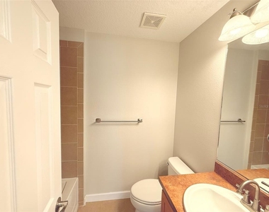 7350 Black Walnut Way - Photo Thumbnail 31
