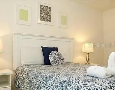1010 Tourmaline Drive - Photo Thumbnail 9