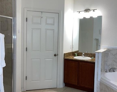 1010 Tourmaline Drive - Photo Thumbnail 48