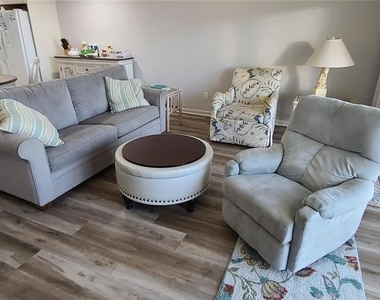 815 Ocean Shore Boulevard - Photo Thumbnail 17