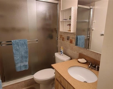 815 Ocean Shore Boulevard - Photo Thumbnail 4