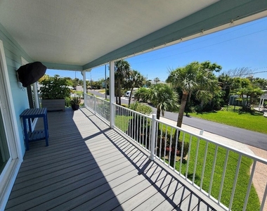 110 Surf Street - Photo Thumbnail 26