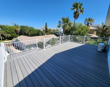 110 Surf Street - Photo Thumbnail 23