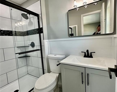 460 Base Avenue - Photo Thumbnail 23