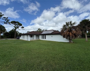900 Crestwood Road - Photo Thumbnail 34