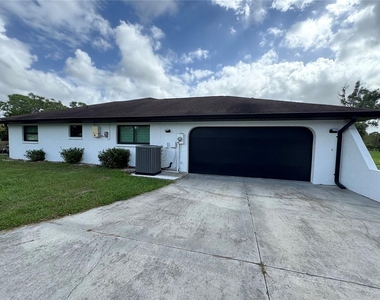 900 Crestwood Road - Photo Thumbnail 37