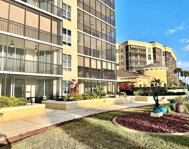 3321 Sunset Key Circle - Photo Thumbnail 39