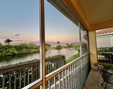 3321 Sunset Key Circle - Photo Thumbnail 4