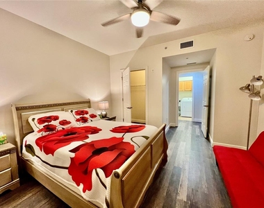 3321 Sunset Key Circle - Photo Thumbnail 31