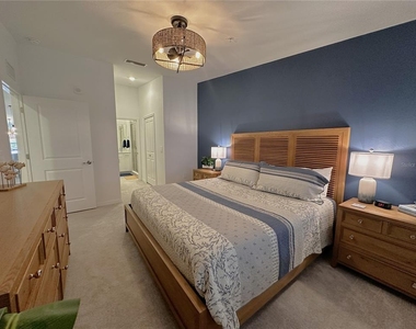 14221 Heritage Landing Boulevard - Photo Thumbnail 13