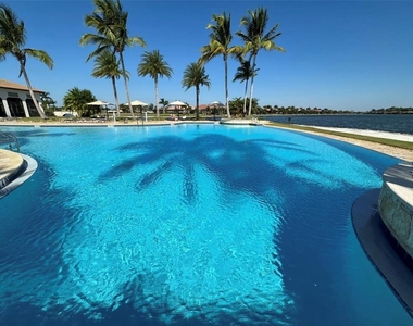 124 Soliera Street - Photo Thumbnail 39