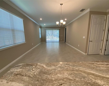 124 Soliera Street - Photo Thumbnail 13