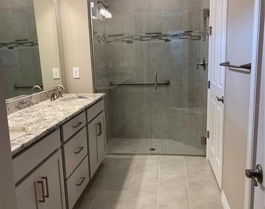 124 Soliera Street - Photo Thumbnail 6