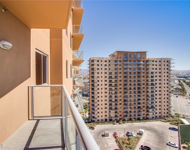 8255 Las Vegas Boulevard - Photo Thumbnail 6