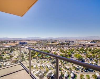 8255 Las Vegas Boulevard - Photo Thumbnail 7