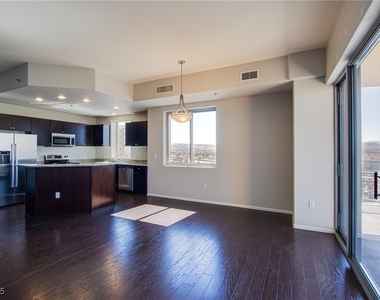 8255 Las Vegas Boulevard - Photo Thumbnail 27