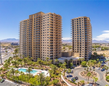 8255 Las Vegas Boulevard - Photo Thumbnail 34